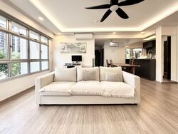 Blk 874B Tampines Greenflora (Tampines), HDB 5 Rooms #578253931